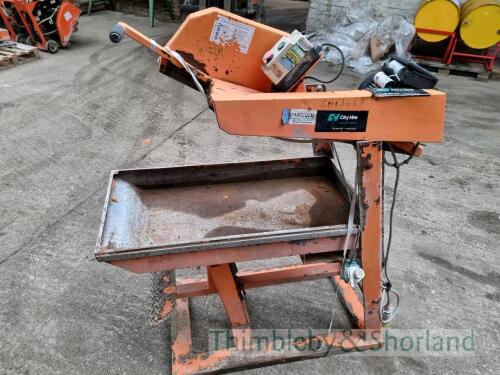 Redband brick saw 110v