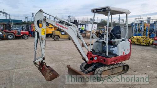 Takeuchi TB216 mini digger (2014)