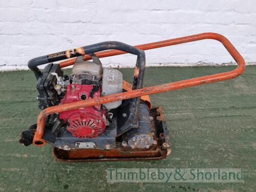 Belle LC3251 petrol plate compactor