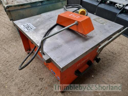 Clipper TT250G tile saw