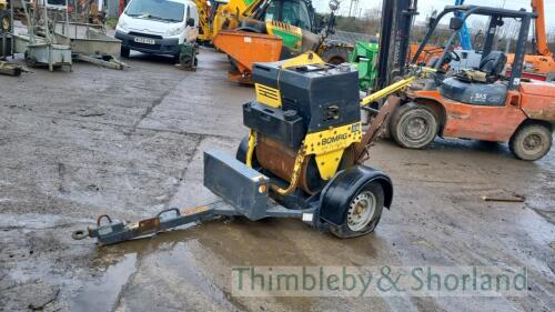 Bomag BW71 pedestrian roller and trailer (2005)