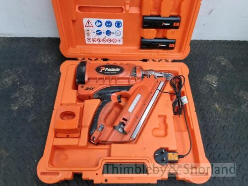 Paslode Im350+nail gun