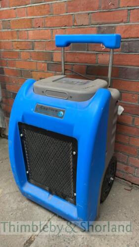 Capture 65L industrial dehumidifier 240v