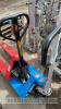 2 pallet trucks 788396, MA1419874 - 2