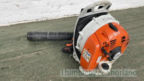 Stihl BR430 backpack blower