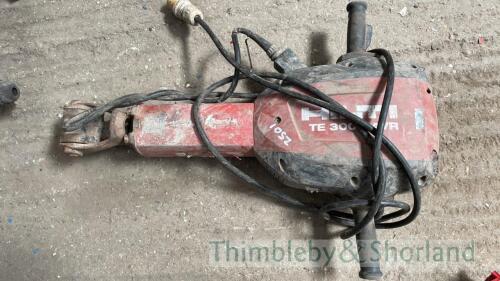 Hilti TE3000 breaker