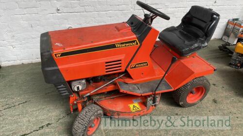 Westwood S1000 ride on mower