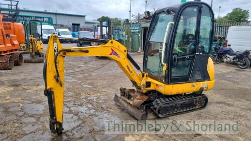 JCB 801.8 mini digger (2015) MA1108051