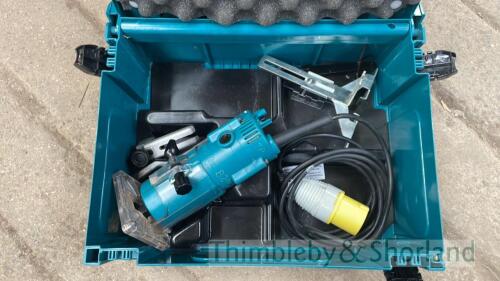 Makita 3707 router