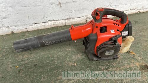 Husqvarna 125VB blower MA1132160