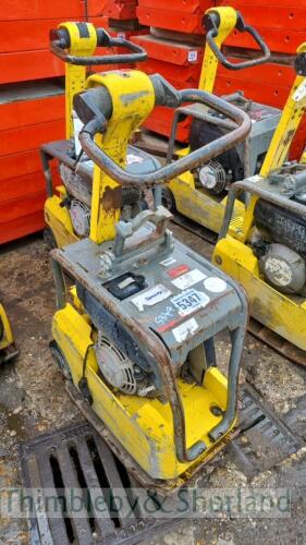 Wacker diesel reversing plate compactor