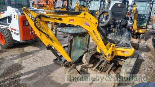 JCB 801.8 mini digger (2015) MA1107843