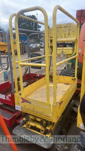 Boss X3 scissor lift PA910