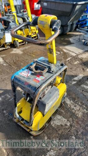 Wacker diesel reversing plate compactor