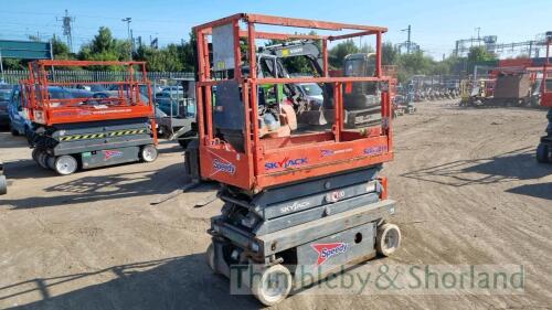 Skyjack SJ3219 electric scissor lift (2014) MA1005369