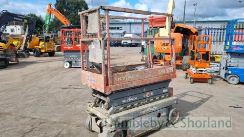 Skyjack SJ3219 electric scissor lift (2016) SR11005067