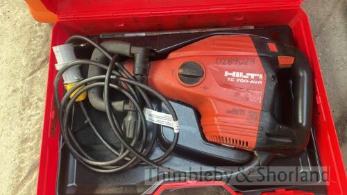 Hilti Te700 breaker