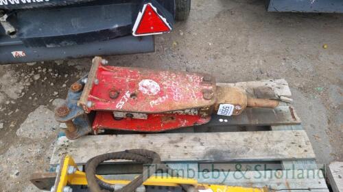 Takeuchi hydraulic breaker