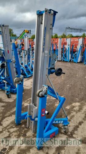 Genie SLA10 material lift GL170972