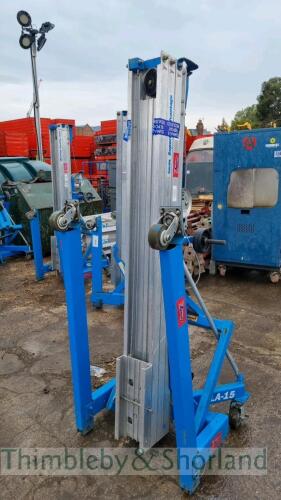 Genie SLA15 material lift MA1445286