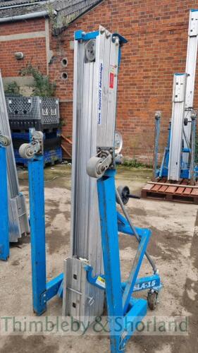 Genie SLA15 material lift E119948