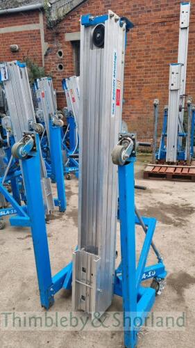 Genie SLA15 material lift MA1235874