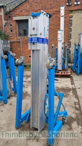 Genie SLA15 material lift MA1140390