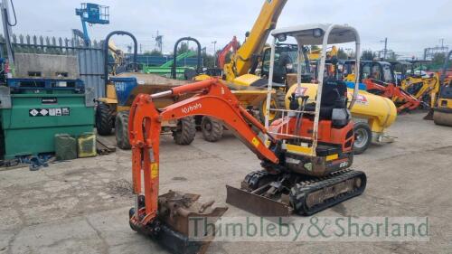 Kubota U15-3 mini digger (2005)