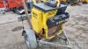 Bomag BW71 pedestrian roller and trailer - 3