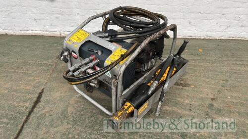 Belle hydraulic pack hose and gun