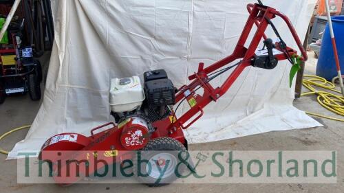 Camon Tracmaster SG30 petrol stump grinder (2017)