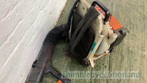 Stihl BR420 backpack blower