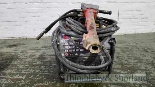 Atlas Copco LP9-20P hose and gun WLCB08BGF0015892, MA1025689