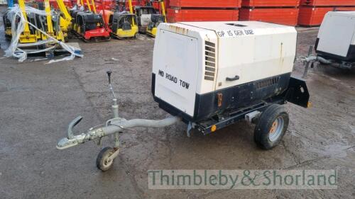 MHM silenced towable Kubota 15kva diesel generator