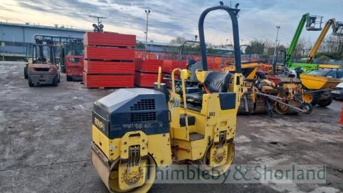 Bomag 80 ADM-2 roller (2005) 1042 hrs