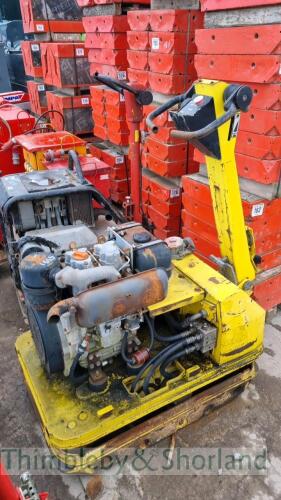 Wacker 100/70 reversing plate compactor