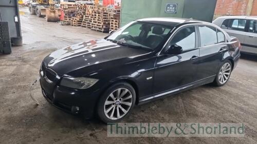 BMW 352I SE - BX10 KNN.