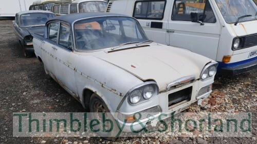 Humber Sceptre Registration No: CCG 337C Date of manufacture unknown, date of registration in the UK 1965 1592cc, petrol With V5 registration document