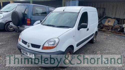 Renault Kango SL17 Dci Van (2006) Registration No: EF06 JCO 1461cc MOT expiry date: January 2021 This vehicle was the subject of a category C insurance loss 20.05.2017