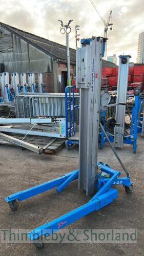 Genie SLA10 lift B100280