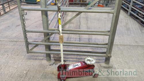 Sealey 2T trolley jack gwo