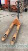 2.5T pallet truck