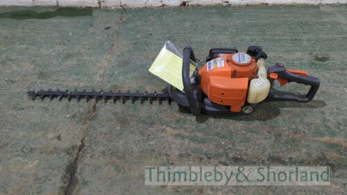 Husqvarna 226HD60S petrol hedge cutter