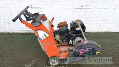 Husqvarna FS400LV petrol road saw