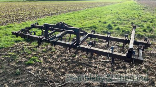 Spring tyne cultivator