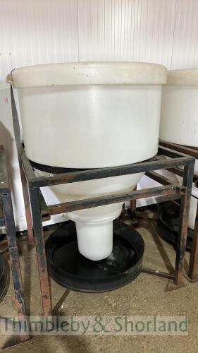 Poultry feed hopper