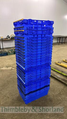 26 plastic crates