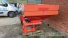 Kuhn M420 twin disc fertiliser spinner - 4