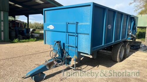 Warwick 12T twin axle tipping trailer