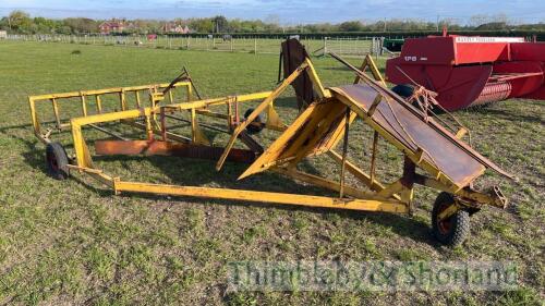 Flat 8 bale sledge